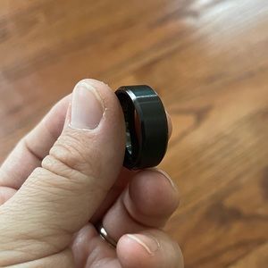 Men’s wedding band. Like new!